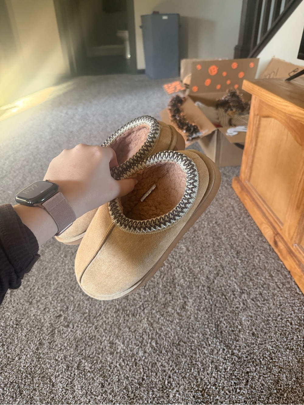 Cozy Slip-On Shearling Lined Women’s Slippers - Tan